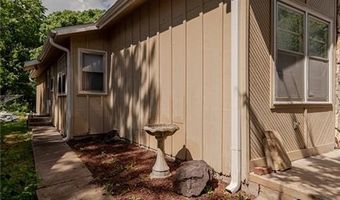 307 Riley St, Atchison, KS 66002