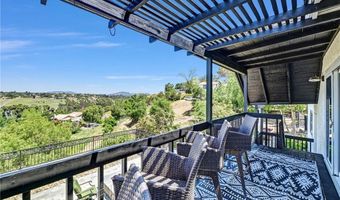 1864 Winterwarm Dr, Fallbrook, CA 92028