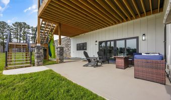 481 Masters Ln, Bean Station, TN 37708