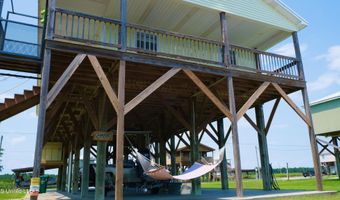9019 St. Teresa Dr, Bay St. Louis, MS 39520