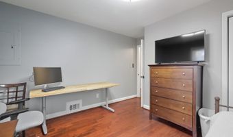 7137 MURRAY Ln, Annandale, VA 22003