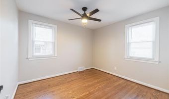 9255 Hubert Ave, Allen Park, MI 48101