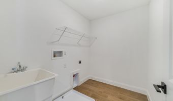 1974 Risby Aly, Orlando, FL 32803