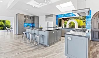 5030 Helix Ter, La Mesa, CA 91941