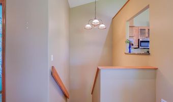 208 Augusta Village Pl, Augusta, MO 63332