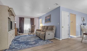 78 Dolphin Cir E, Bayville, NJ 08721