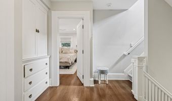 44 Washington Pl, Villas, NJ 07450