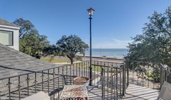 1012 Beach Blvd, Biloxi, MS 39530