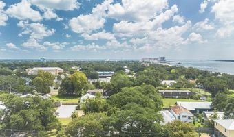 132 Dukate St, Biloxi, MS 39530