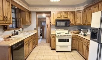 8526 SE 70th Ter, Baxter Springs, KS 66713