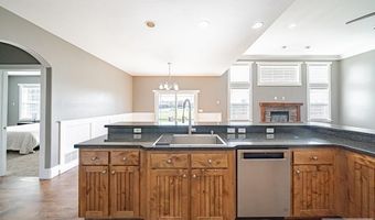 2802 S Hidden Hutch Dr, Ammon, ID 83401