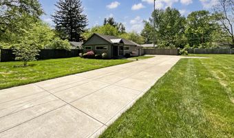 5176 Clarendon Rd, Indianapolis, IN 46208