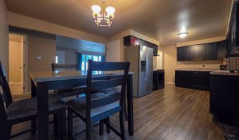 1000 W BROWNING St, Appleton, WI 54914