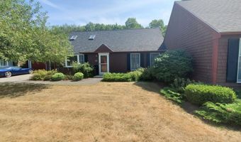 32 Cortland Cir 32, Bangor, ME 04401