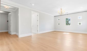 566 S 2nd Ave, Arcadia, CA 91006