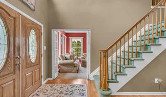 12 Brittany Dr, Bayville, NJ 08721
