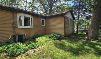 1713 S Shore Dr, Albert Lea, MN 56007