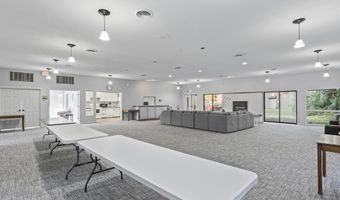 174 Williamsburg Ct, Albany, NY 12203