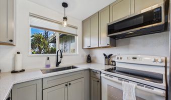 1983 Ernest Way, Arcata, CA 95521