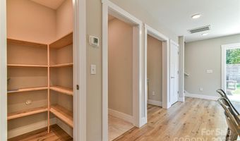 219 Fayetteville St, Asheville, NC 28806