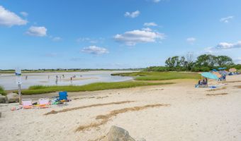 79 Sturgis Ln, Barnstable, MA 02630