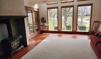 821 S Harlan, Algona, IA 50511