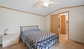 42 Sparrow Dr, Augusta, ME 04330