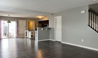 109 Gifford Rd 32, Columbus, OH 43235