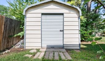 102 E Hopper St, Alvarado, TX 76009