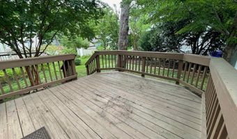 3834 13TH St N, Arlington, VA 22201