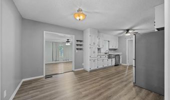 525 10th St, Arab, AL 35016