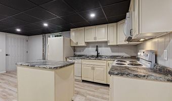 7 Philip Ave, Augusta, ME 04330