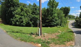 Pinehaven Drive 288, Badin Lake, NC 28127