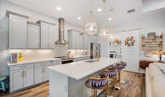 6412 GRENADA ISLAND Ave, Apollo Beach, FL 33572