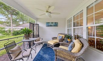 4 Lake Linden Pl, Bluffton, SC 29910