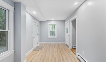 1107 Main St, Coventry, RI 02816