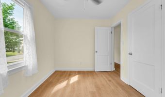 3201 12TH St S, Arlington, VA 22204