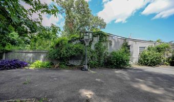 10 7th St, Aberdeen, NJ 07747