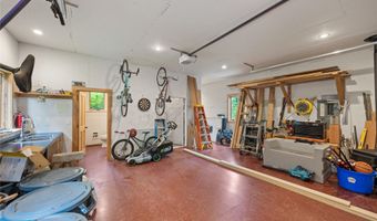 158 McCaffery Lookout Trl, Bigfork, MT 59911