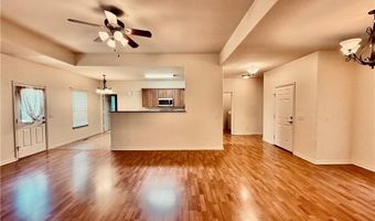 9 Pennine Ln, Bella Vista, AR 72714