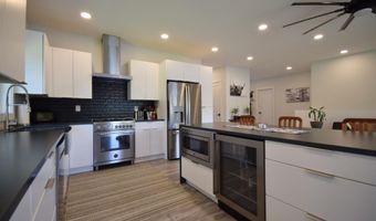 1882 Paine Tpke S, Berlin, VT 05602