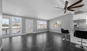 253 Aqua Blvd, Akron, OH 44319