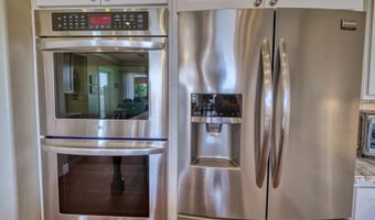 2112 Westridge Rd, Carlsbad, NM 88220