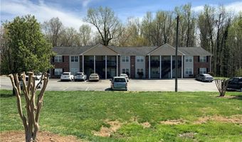 818 Westbrook Ct, Archdale, NC 27263