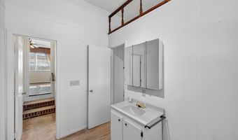 47- A Midway St, Bamberg, SC 29003