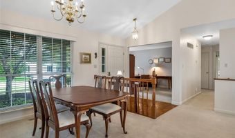 305 Arbor Glen Dr, Ballwin, MO 63021