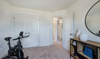 61 Shay St, Angier, NC 27501