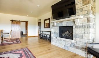 4230 N Royal Dr, Alton, UT 84710