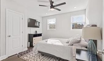 230 N LUZERNE Ave, Baltimore, MD 21224