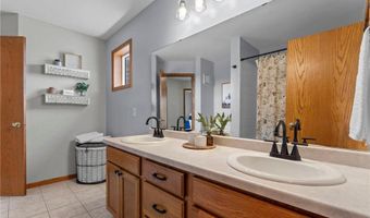 10534 64th Ln NE, Albertville, MN 55301